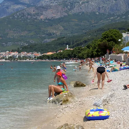 Apartmán With A Parking Space Tucepi, Makarska - 22936 *