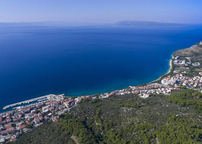 With Parking Space Tucepi, Makarska - 22936 Tučepi