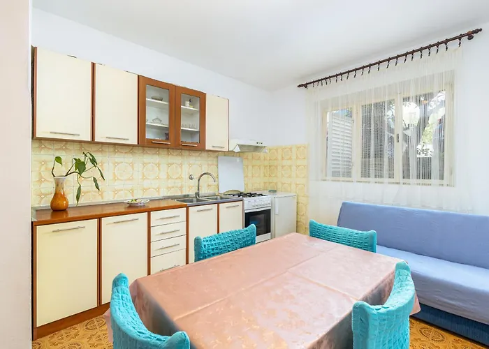 With Parking Space Tucepi, Makarska - 22936