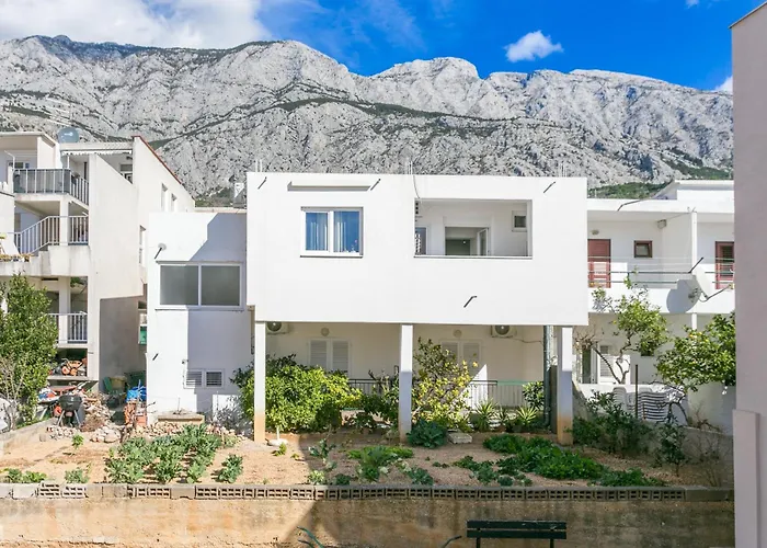 Apartment With Parking Space Tucepi, Makarska - 22936 Tučepi